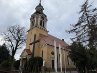  Kościół parafialny 