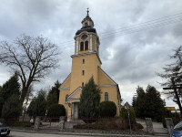  Kościół parafialny 